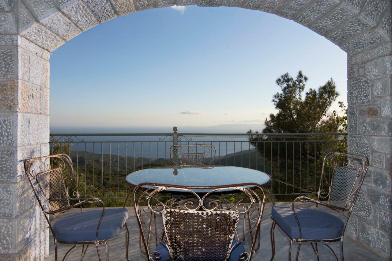 The Balcony Of Mani Villa Tseria Kültér fotó